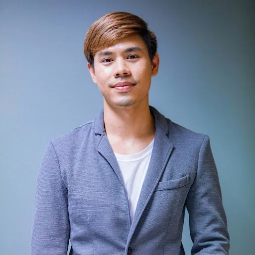 Porawit Kueakkaew