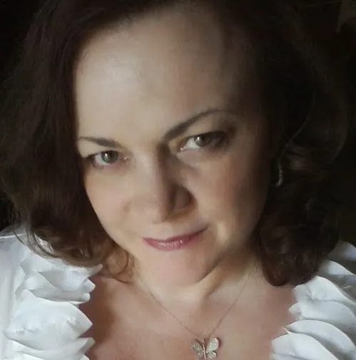 Angela Luke