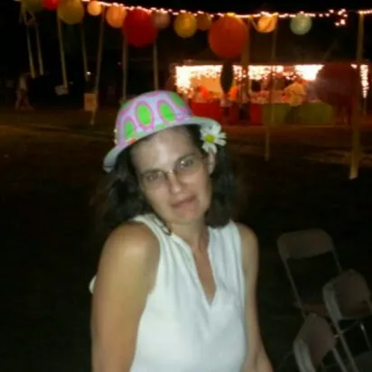 Marcie L Snyder