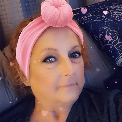 Michelle Holt