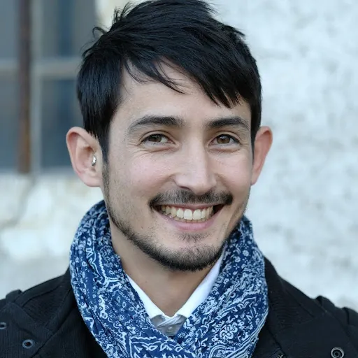 Tomo Yasuda