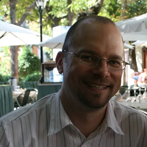Ian Lomax
