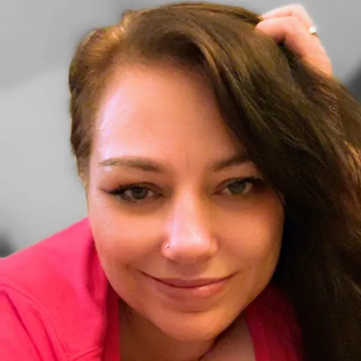 Lisa Lewis
