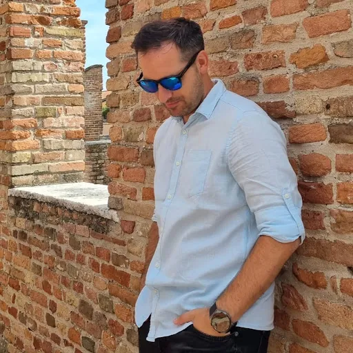 State Stefan-Cosmin