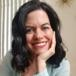 Amy Zanlungo
