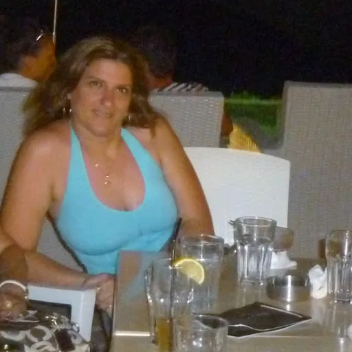 Helen Stefos