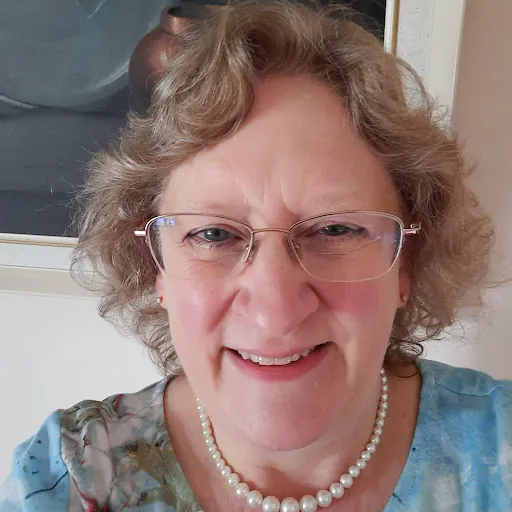 Lisa Henline