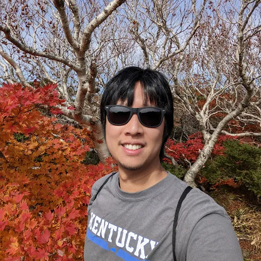 Edgar Tan