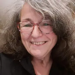 Cecilia Adams
