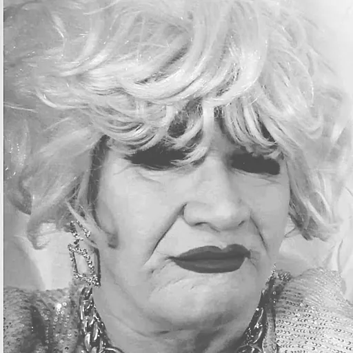 Dame Fawn Denier