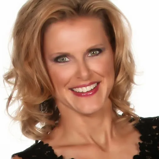 Bobbie Padgett