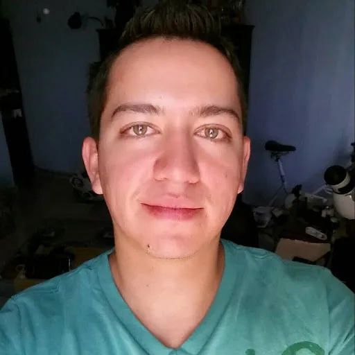 César Reyes