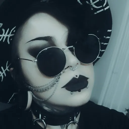 Faern Grey