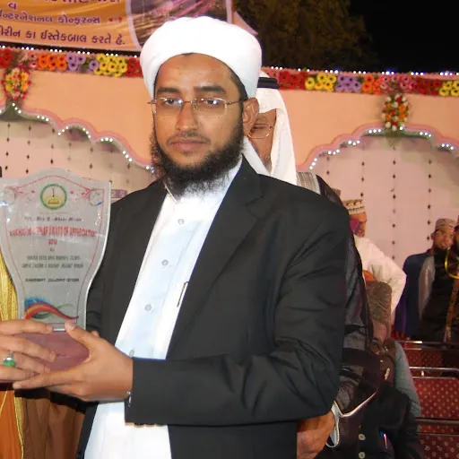 Umarali Saquafi