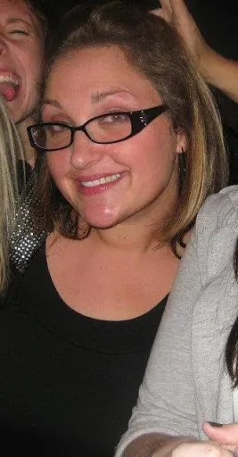 Nicolette Hurst