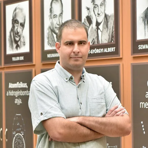 Alex Lakatos