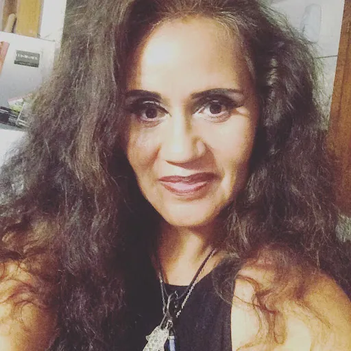 Enedina Reyes