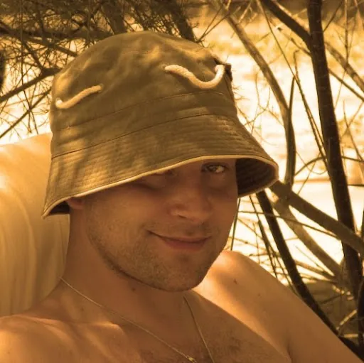 Daryan Novak