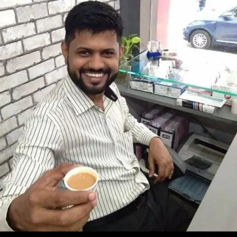 NAVIN SAWANT