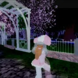 RoyaleHigh YT