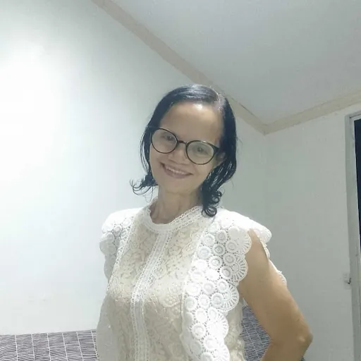 Aurora Villacarillo