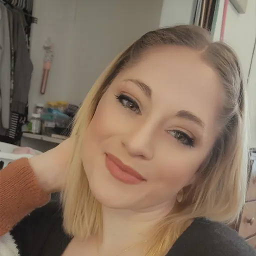 Tonya E