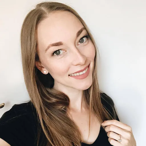 Courtney Robertson