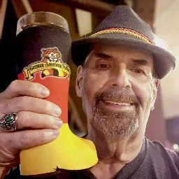 Mike M.