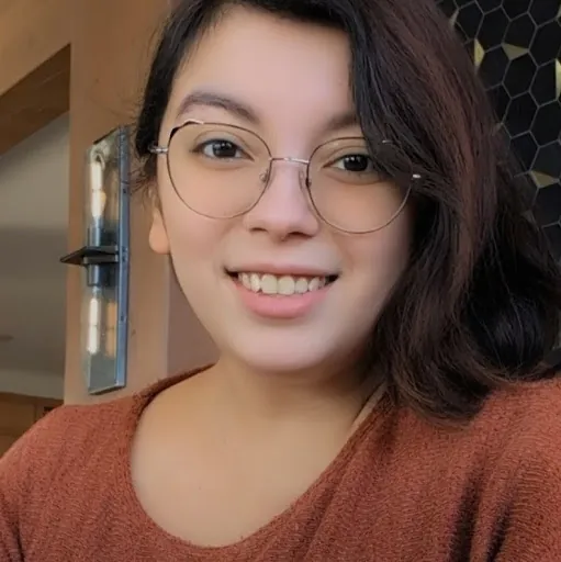 Mercedes Kamas