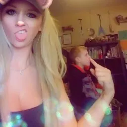 Alisha W