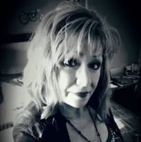 Martina Campbell