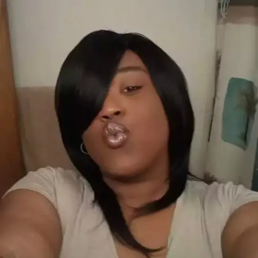 Khi Hill