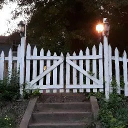 Roselocke Cottage