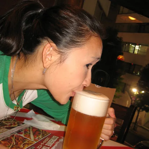 中村友美