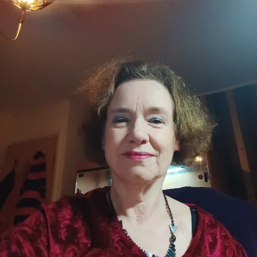 Linda Benjamin