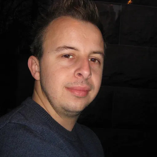 Aleks S.