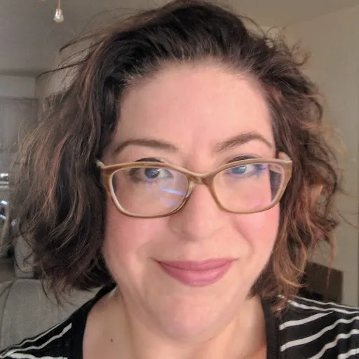 Rebecca McCue