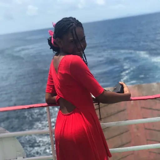 Shenia Edwards