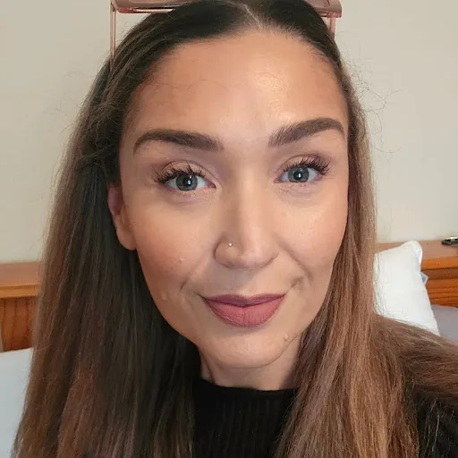 Christine V