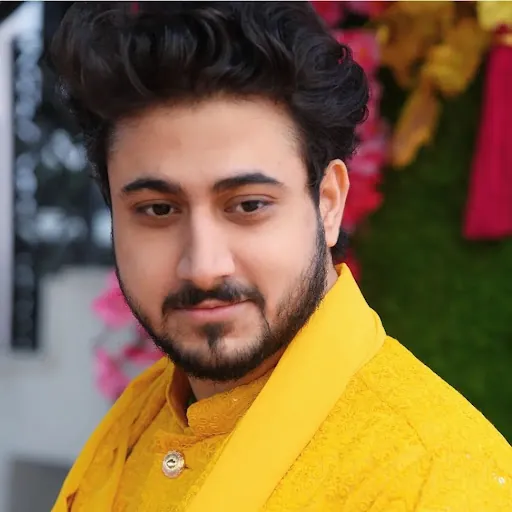 Akash Bhat