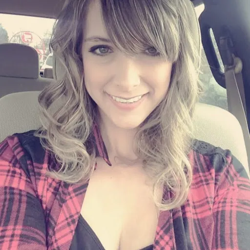 Candace Oberlin