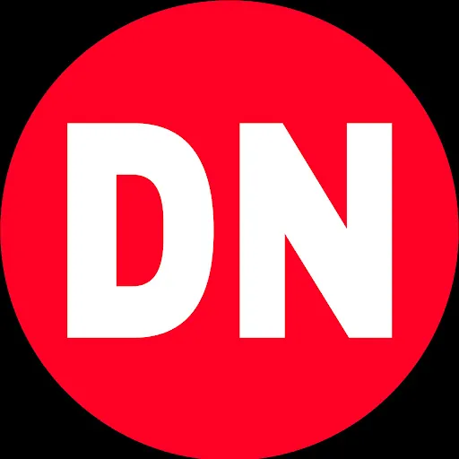 D N