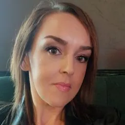 Lisa Hanson