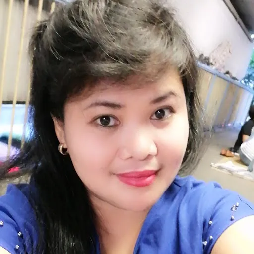 Nelly Vadil