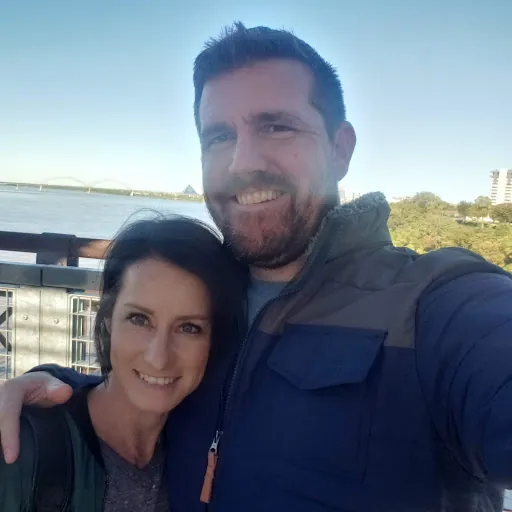 BJ n' Meg Reeder