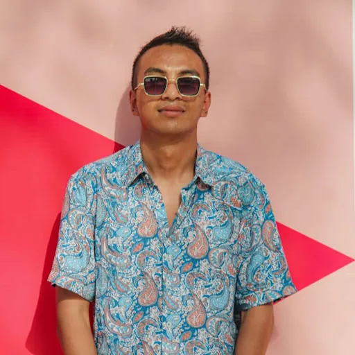 Amosh thapa