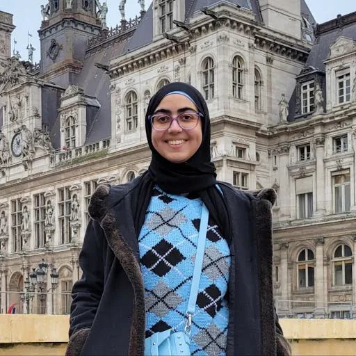 Razan Bayan