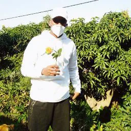 Sakhiwo Dlalisa
