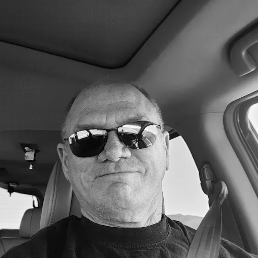 Mike Peiton