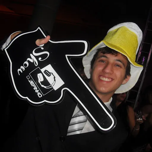 Victor Fambre Trés